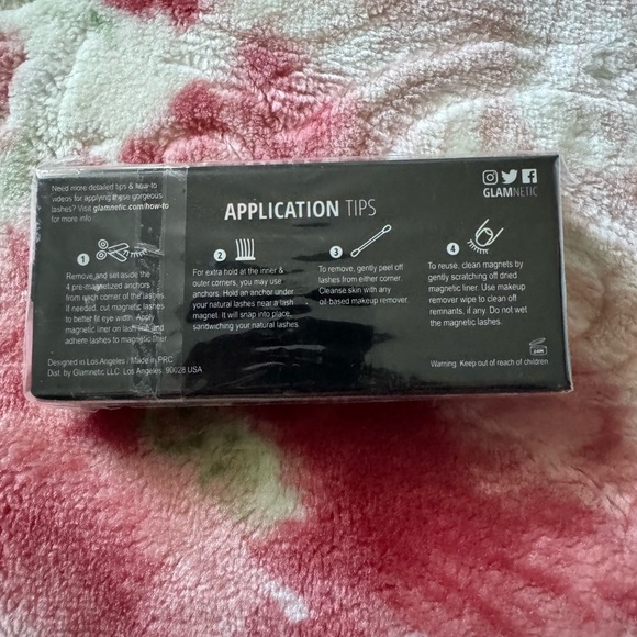 Glamnetic lashes Bella. - Picture 3 of 3